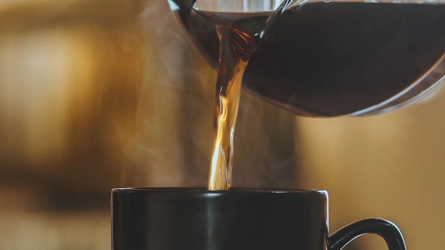 Kafe e mëngjesit — mënyra më praktike për të marrë kolagjenin ditor
